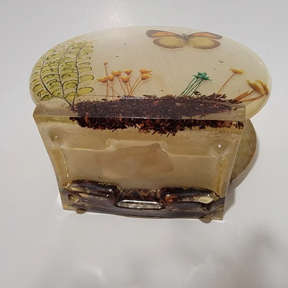 New Designs Inc. MCM Vintage Lucite Butterfly Napkin Or Letter Holder USA - Picture 8 of 13